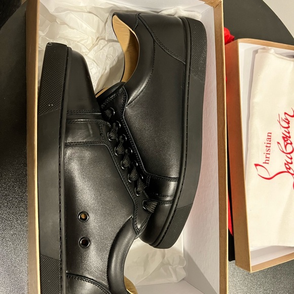 Christian Louboutin Vieira Flat in black size 8.5 - Picture 4 of 11